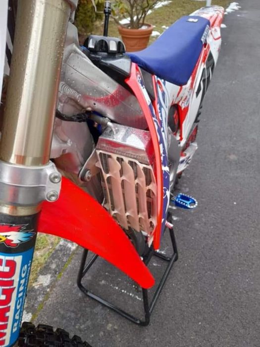 Honda cr450R  2011 com muito material