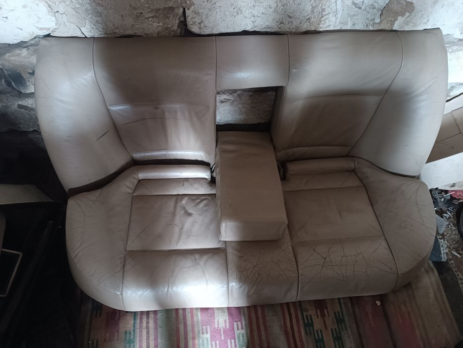 Продам салон бмв є46 бежевий