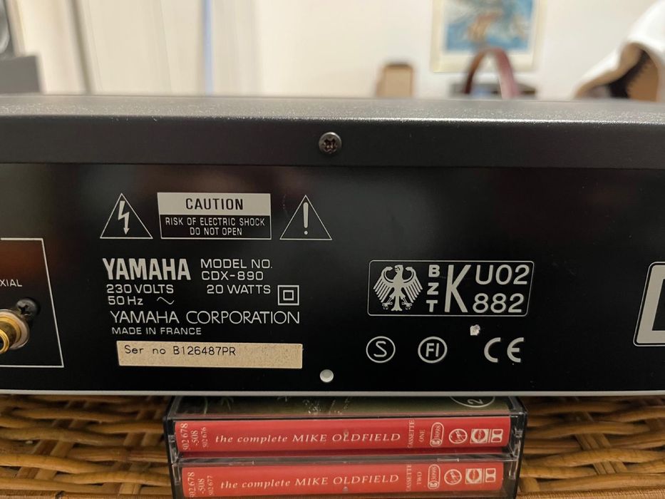 CD Yamaha CDX-890