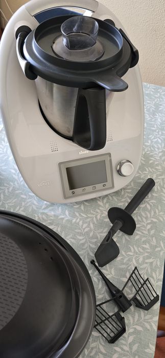 Bimby TM5 com dois copos