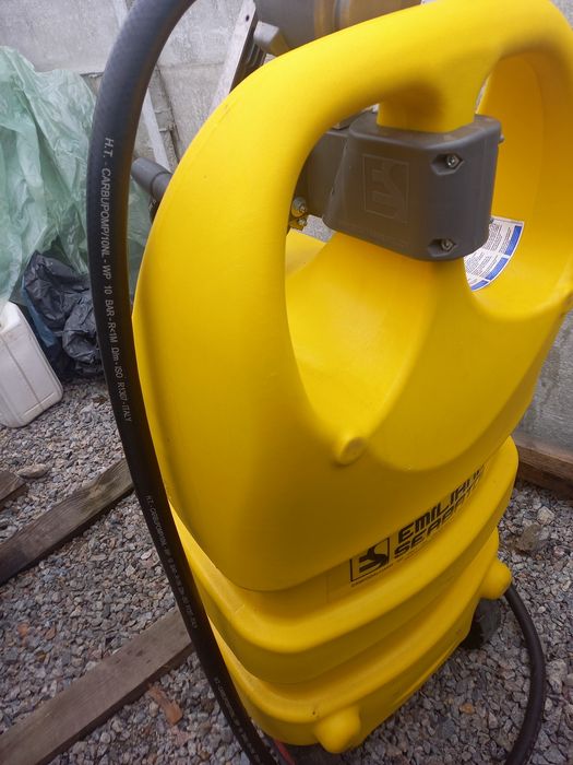 Продам мобильную цистерну для топлива EMILCADDY 110