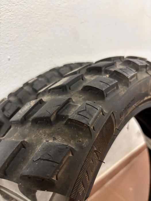 Pneus Moto Michelin anakee wild e Mitas E-09 90/90-21 150/70-18