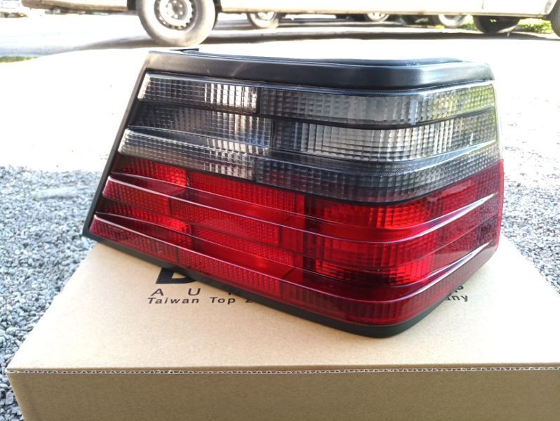 Решётка радиатора Mercedes W124 E-class решётка Мерседес 124