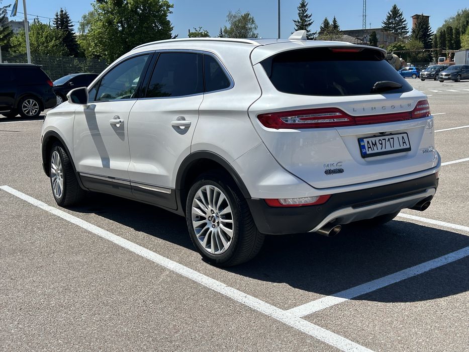 Автомобіль Lincoln MkC, 2017 року