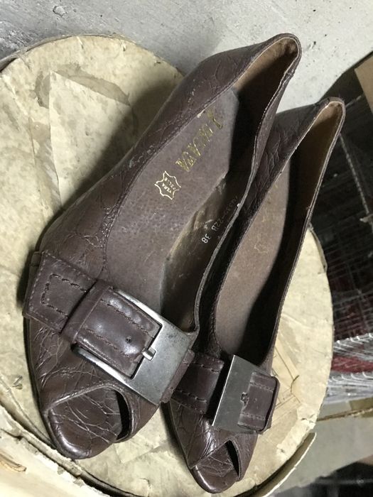 Sapatos de salto alto (tamanhos do 36 ao 38)