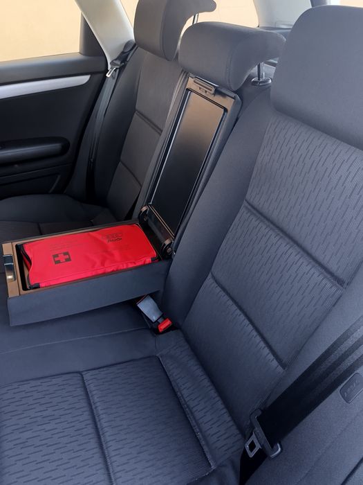 Audi B7 A4 2.5 V6 (109.000). km Reais