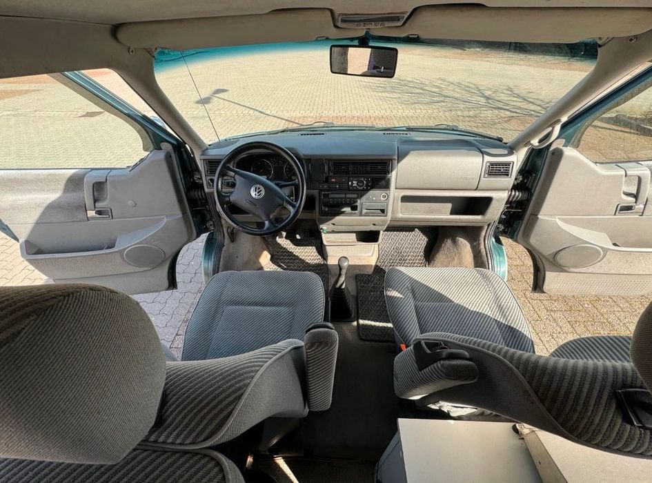 Volkswagen T4 Multivan 2.5 TDI