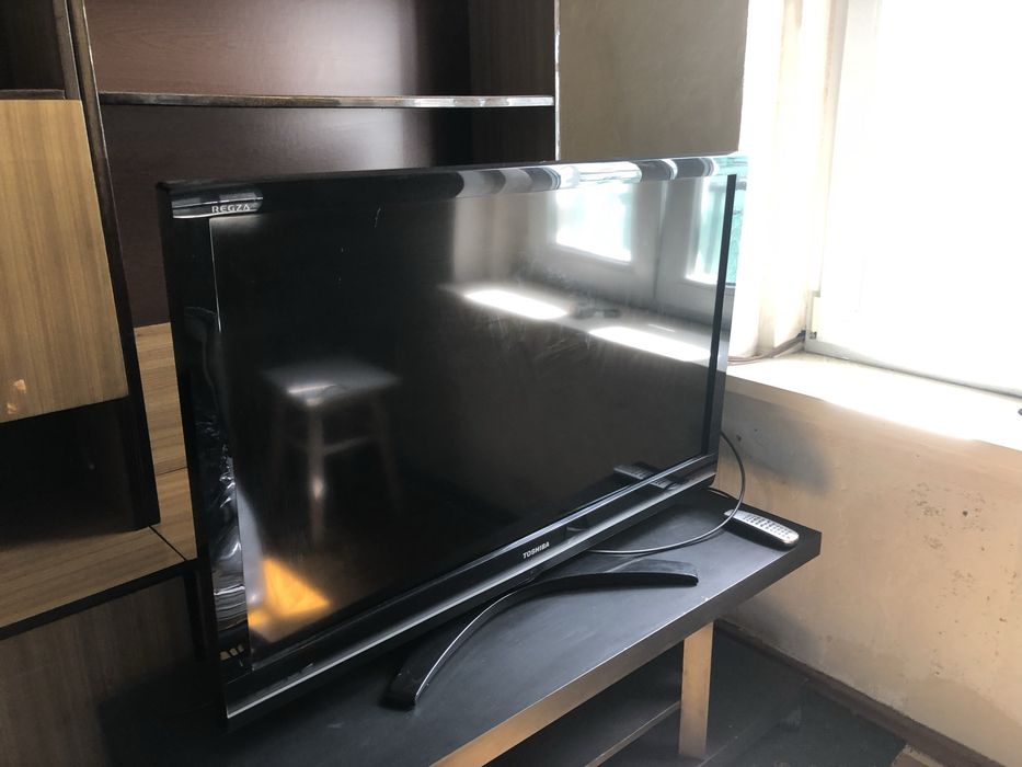 TV Toshiba Regza duzy