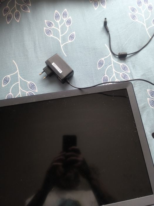 tv lg 24tn520s com oferta de suporte parede