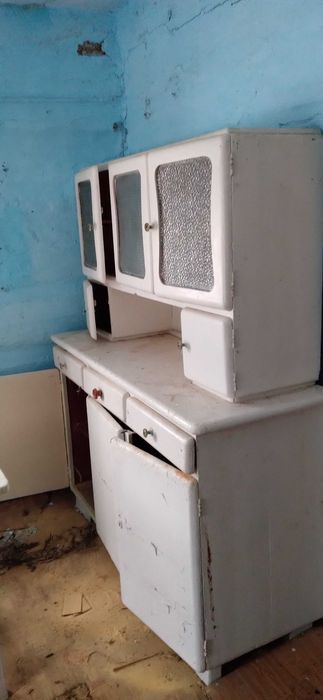 Kredens do renowacji i inne stare meble