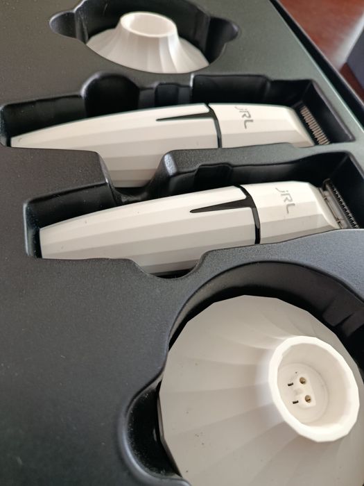 Jrl Clipper & Trimmer Ghost Collection  e Babyliss Pro FoilFx02 4