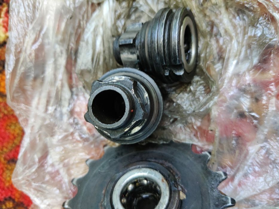 Запчасти от велосипеда советского Украина Салют