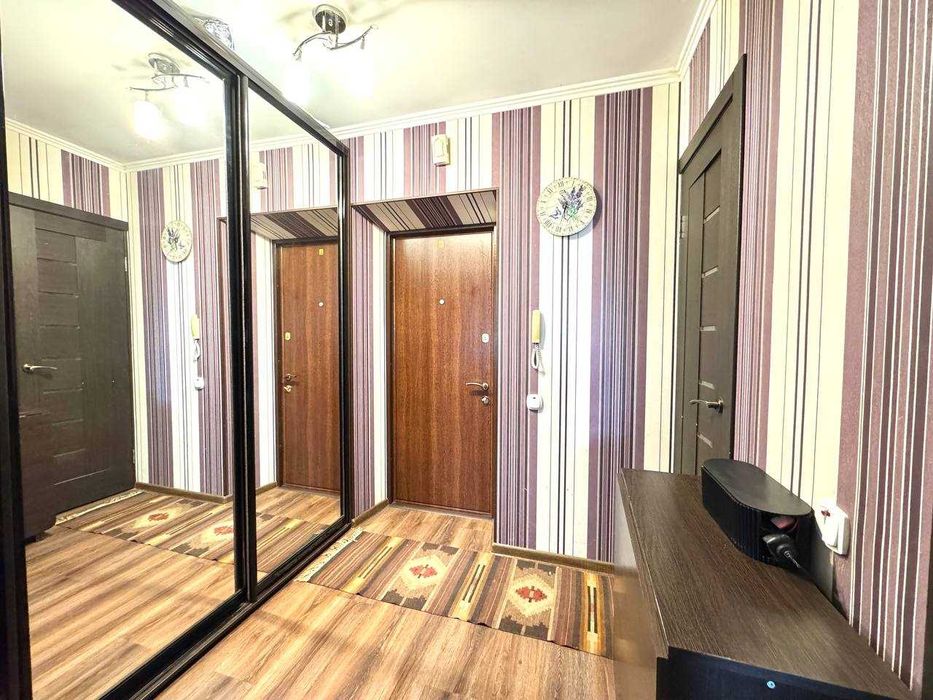 Продаж 1-кімнатної квартири в Тяжилові