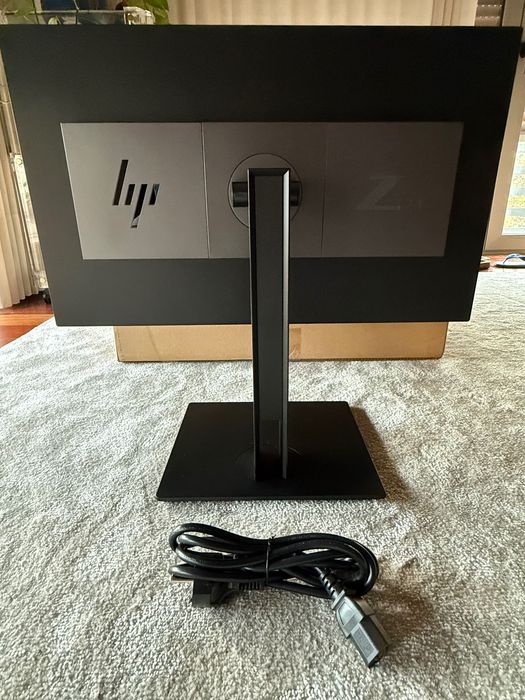 Monitor HP Z24nf G2 23.8" – Como Novo, Na Caixa