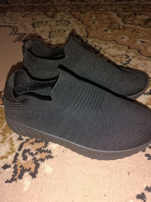 Тапочки ,макасіни , взуття для хлопчиків