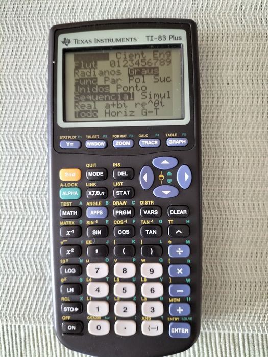 Calculadora gráfica TI 83 plus