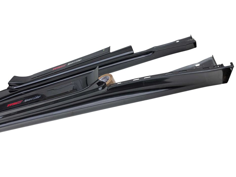 Maserati Granturismo MC nakładka listwa progowa próg progi LEWY PRAWY