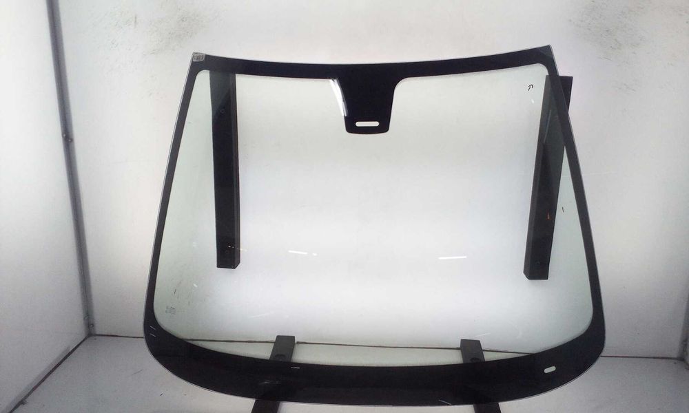 Szyba samochodowa przednia czołowa używana PEUGEOT DOWÓZ