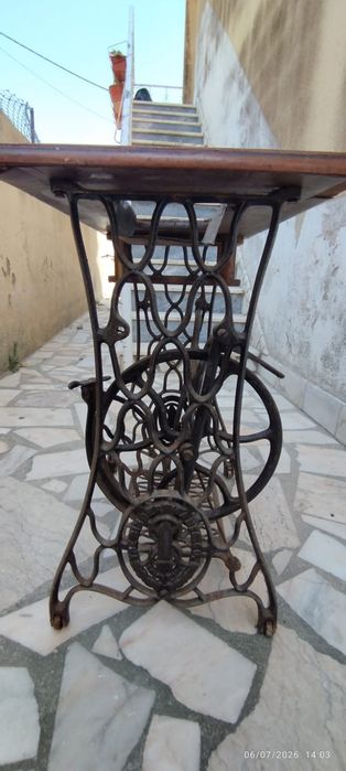 Pé de máquina de costura Singer