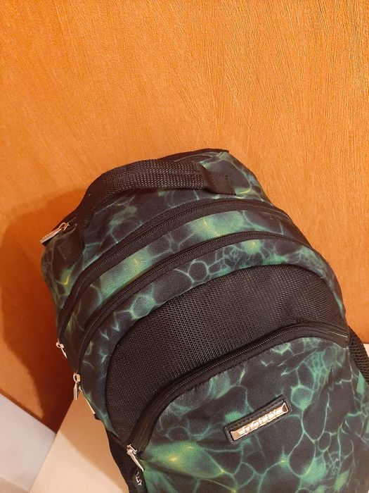 Рюкзак хороший крепкий