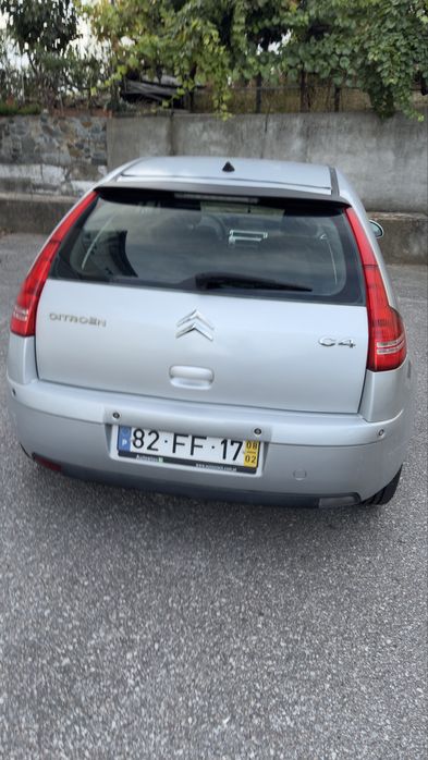 Citroën C4 1.4 16V foto 4