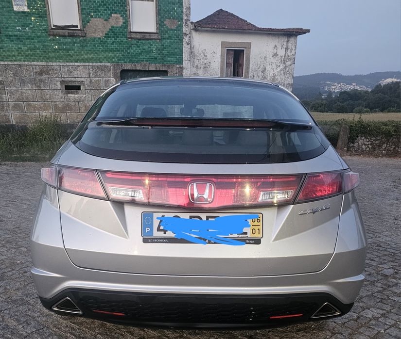 Honda civic impecável