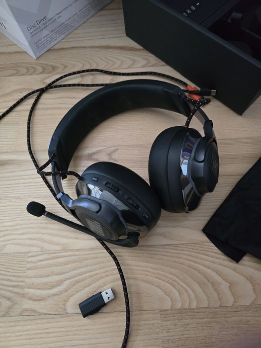 JBL Quantum 810 Wireless