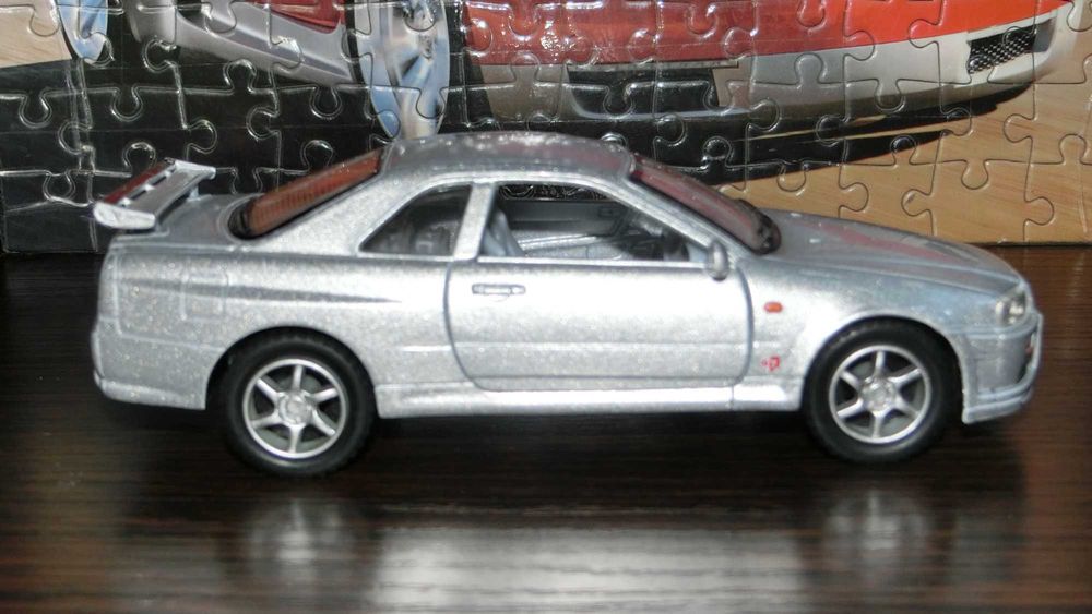 Колекційна модель Nissan Skyline GTR R34 1:36 Kinsmart