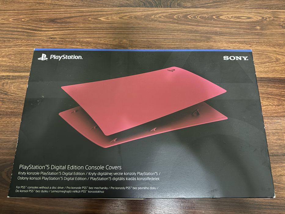 Playstation 5 Digital Edition - osłony / covers. Kosmiczna Czerwień / Cosmic Red.