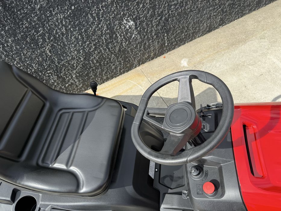 Corta relvas LONCIN COM 1,02 m de corte