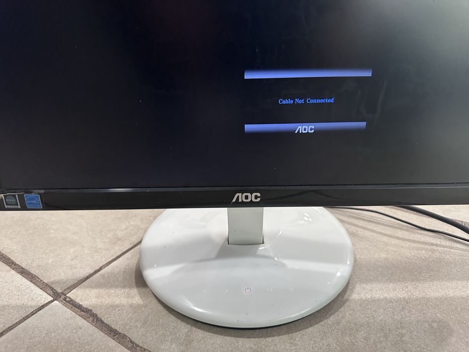Монитор AOC e943Fws