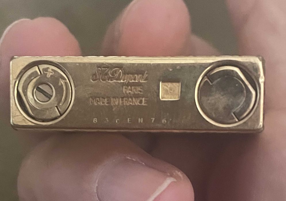 Isqueiro vintage Dupont Paris, de ouro e a gás