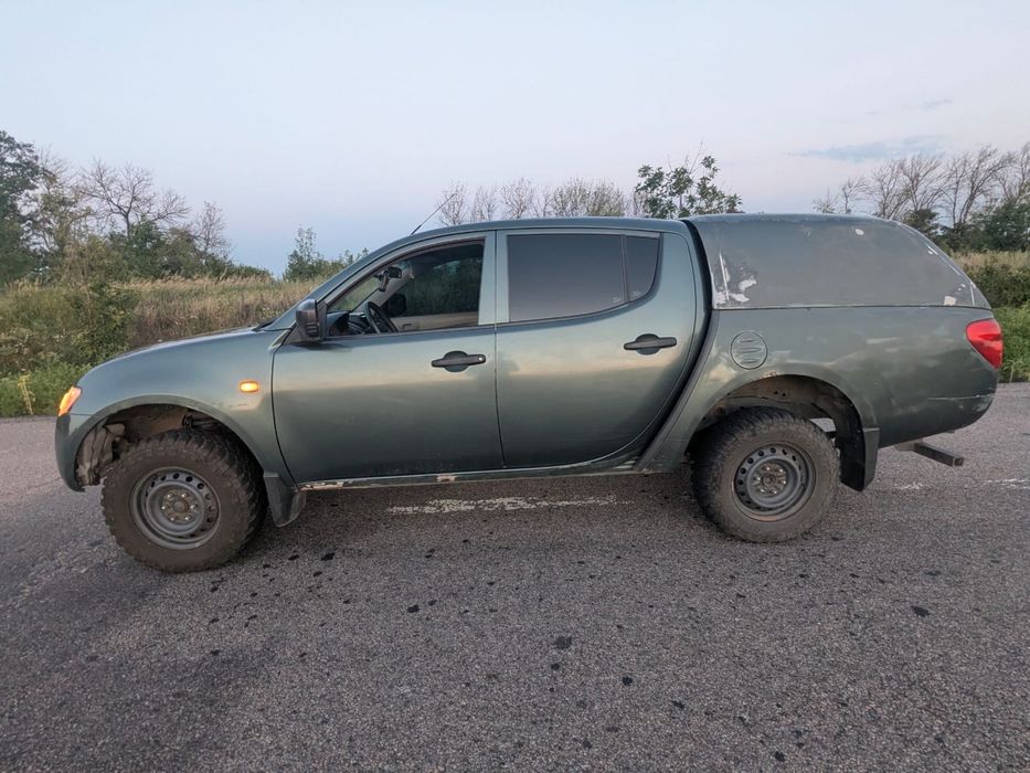 Продам Чудовий пікап Mitsubishi L200 4x4 pick up 2008 2,5 дизель DI-D  Все чудово для ЗСУ