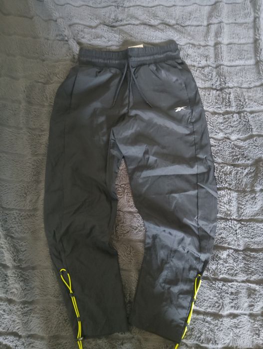 Нові штани Reebok з бірками.