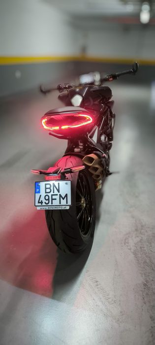 Mv Agusta Dragster R NOVA! O KM!