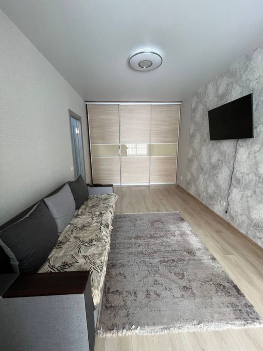 Здам 1 кімнатну  квариру Озерна