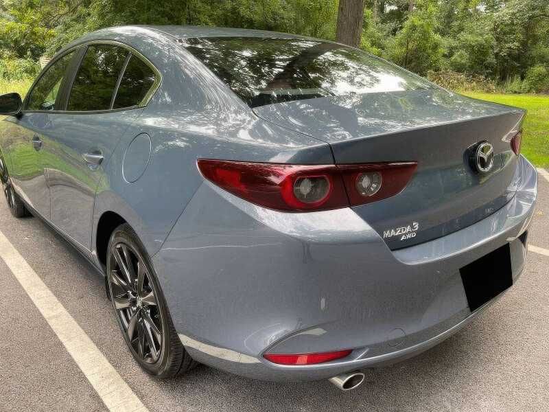 2024 Mazda Mazda3 Sedan 2.5 S Carbon Edition