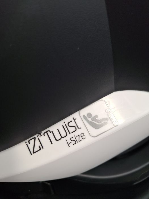 Fotelik samochody Besafe Izitwist I-size