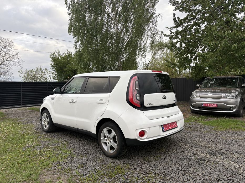 Kia Soul EV 2016