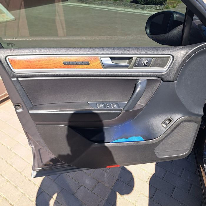 Тоурег 3.0дизель.2011рік.