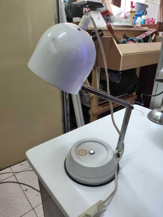 Antigo Candeeiro Vintage de secretaria Branco