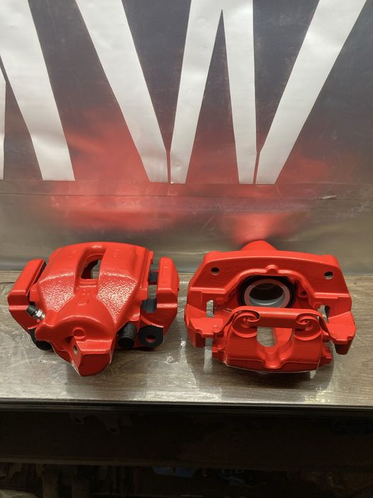 Суппорта на BMW E53 X5 (передні та задні, лівий та правий)