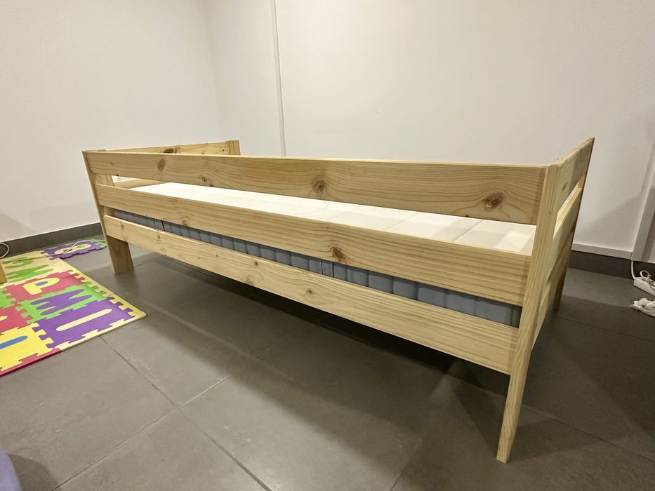 Cama+ Colchão IKEA VALEVÅG 90x200
