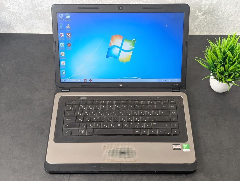 Ноутбук HP 635 128GB SSD / 6GB DDR3 / AMD E-300 / Батарея тримає
