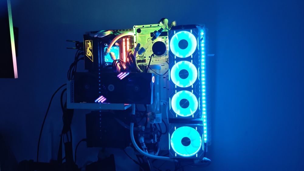 Caixa thermaltake p5