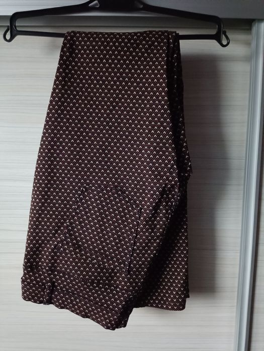 Spodnie damskie rozmiar 42