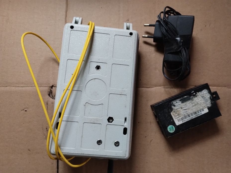 Медіа конвертор + оптичний бокс та блок живлення