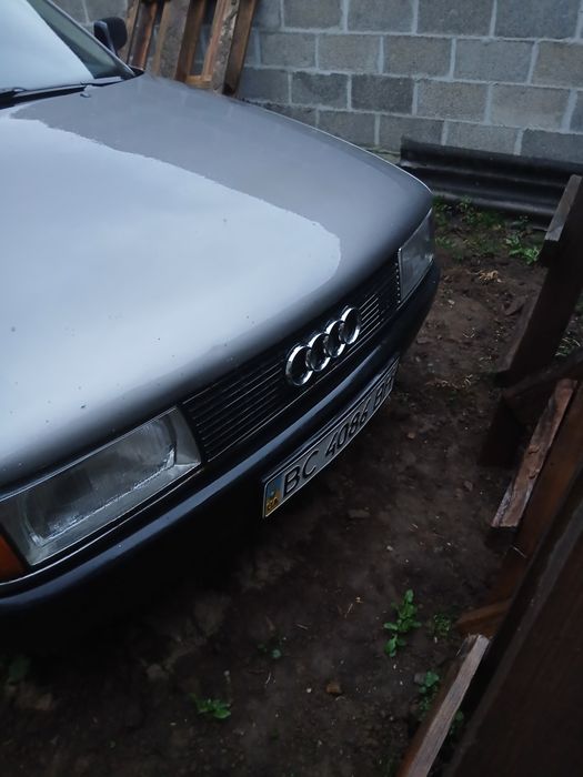 Ауді 80 B3  1988
