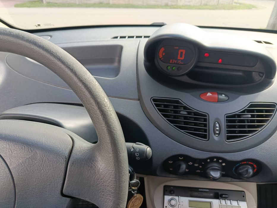 Renault Twingo 2010 mały, miejski, do pracy