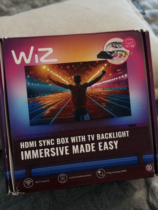 WiZ HDMI Sync Box with TV Backlight